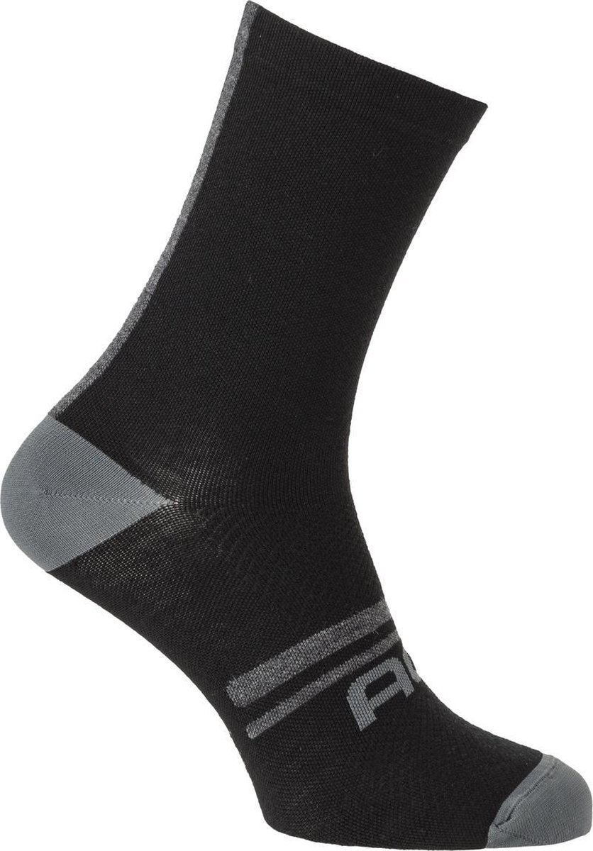 Merino wollen sokken van het merk AGU.